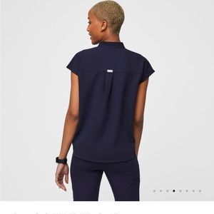 EUC Figs Rafaela scrub top XXS Navy